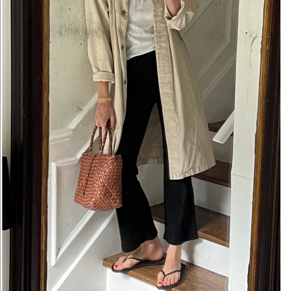 ‼️SOLD‼️ The Rib Kick Flare - Picture 7 of 7